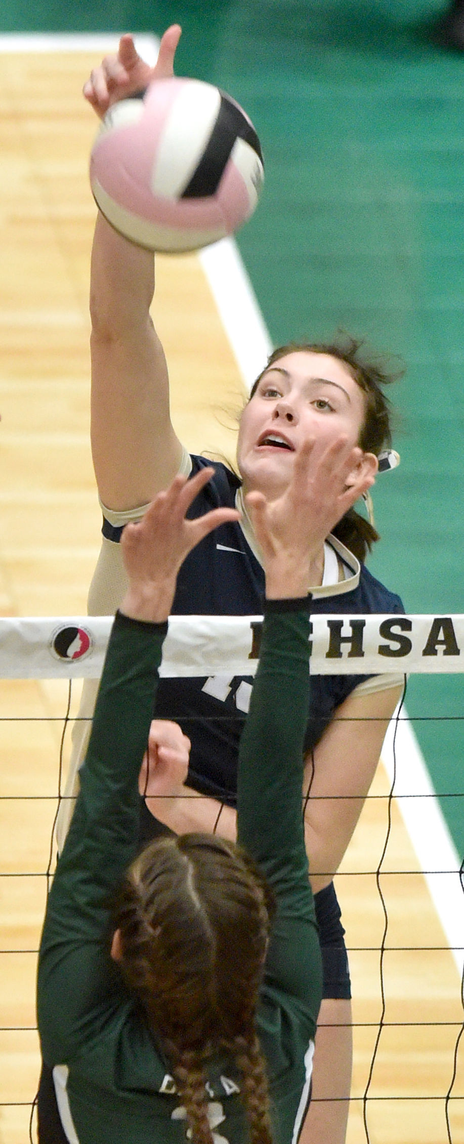 Bishop Heelan vs Pella state volleyball